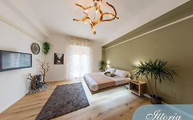 Domus Deianas Apartments